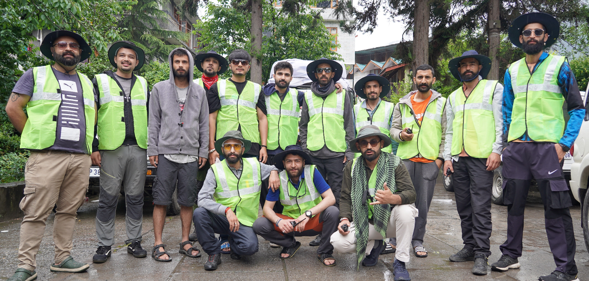 The Hello Himalayas crew
